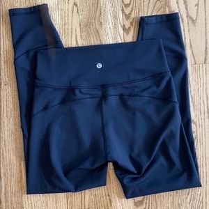 Lululemon in movement 8